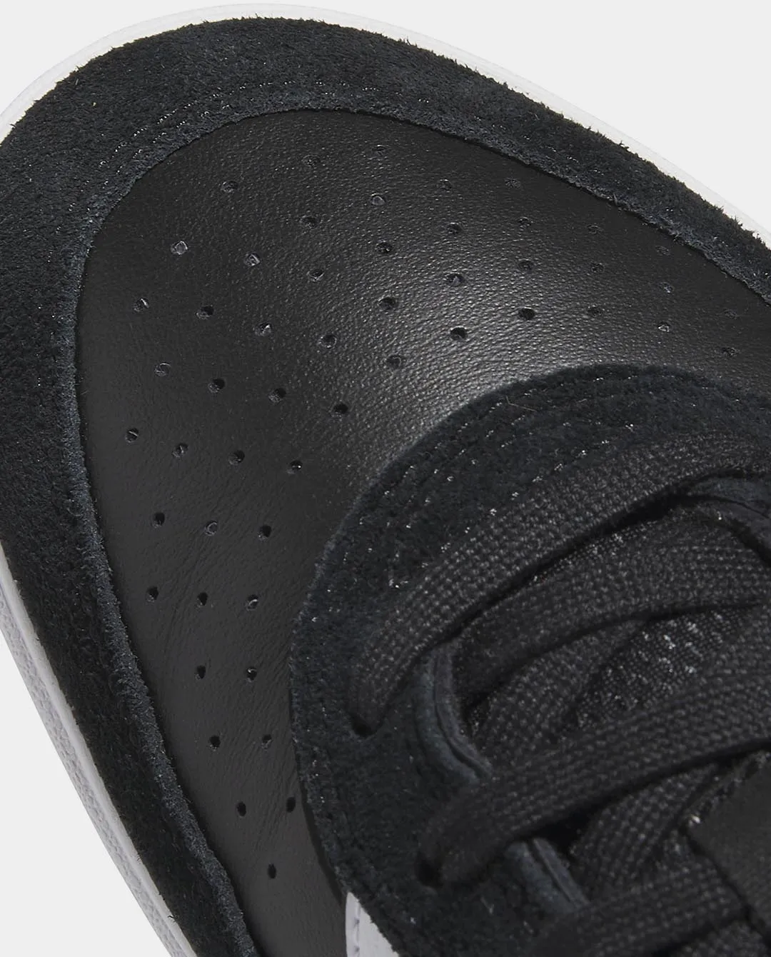 Adidas - Tyshawn II Shoe - Black/White/Gum