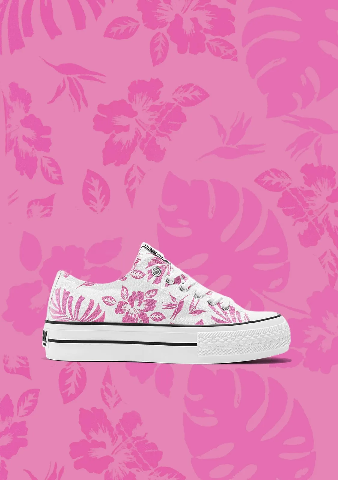 B&W White Hawai Solar Sneakers