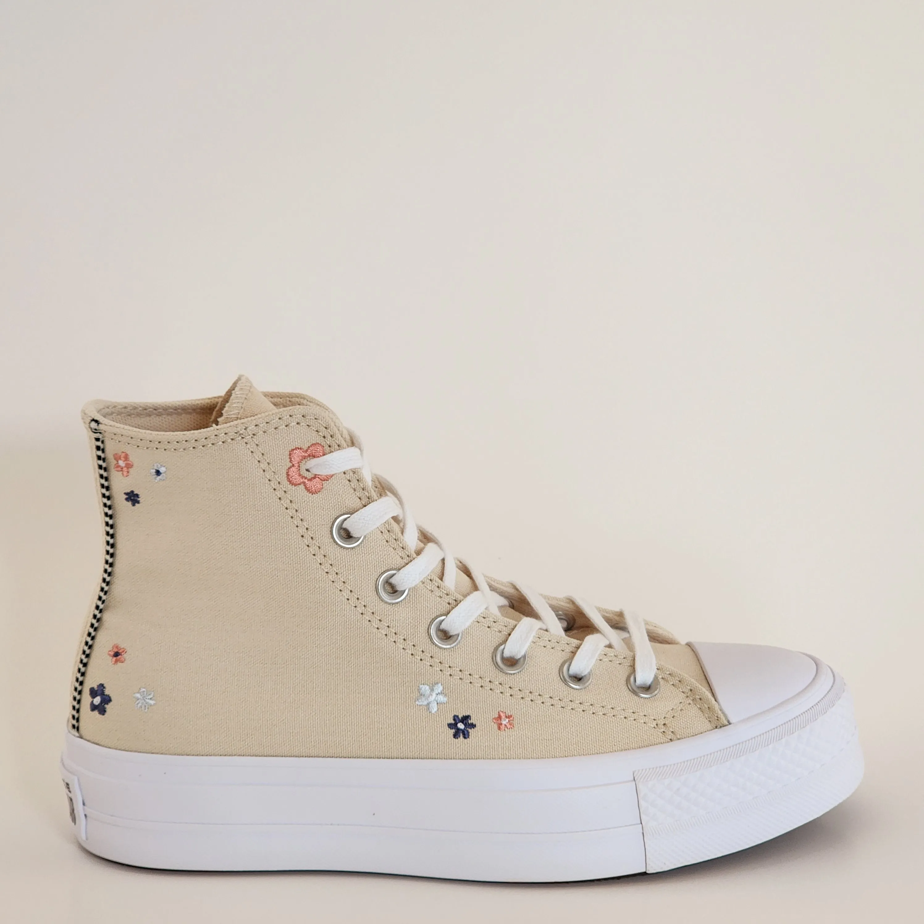 Converse CTAS Lift Hi Petite Petals Women's Platform Sneakers A14265C NWT