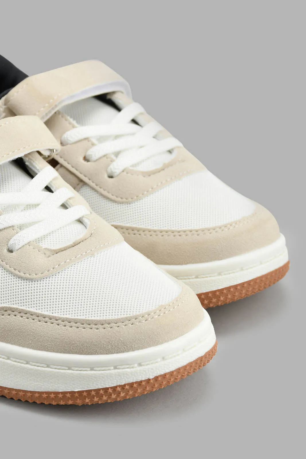 Cream And White Colour Block Skate Shoe