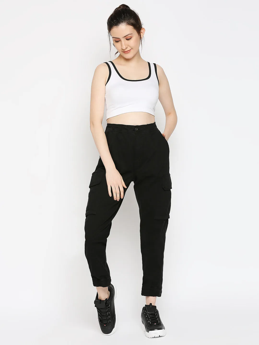 Disrupt Scoop Neck Slim Fit Sleevelees White Top