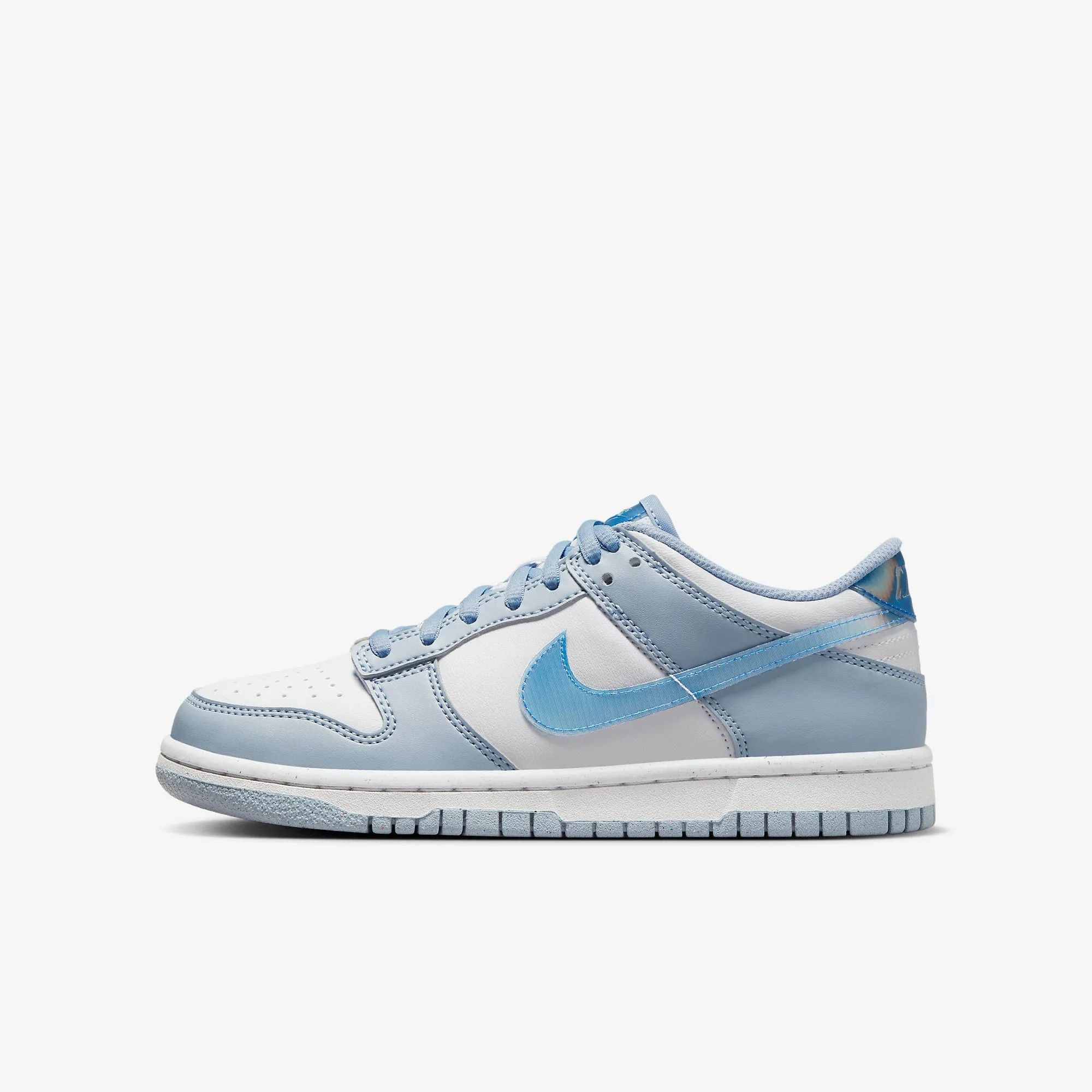 GS / Women's Nike Dunk Low "Blue Iridescent" Next Nature (FJ4668-400)