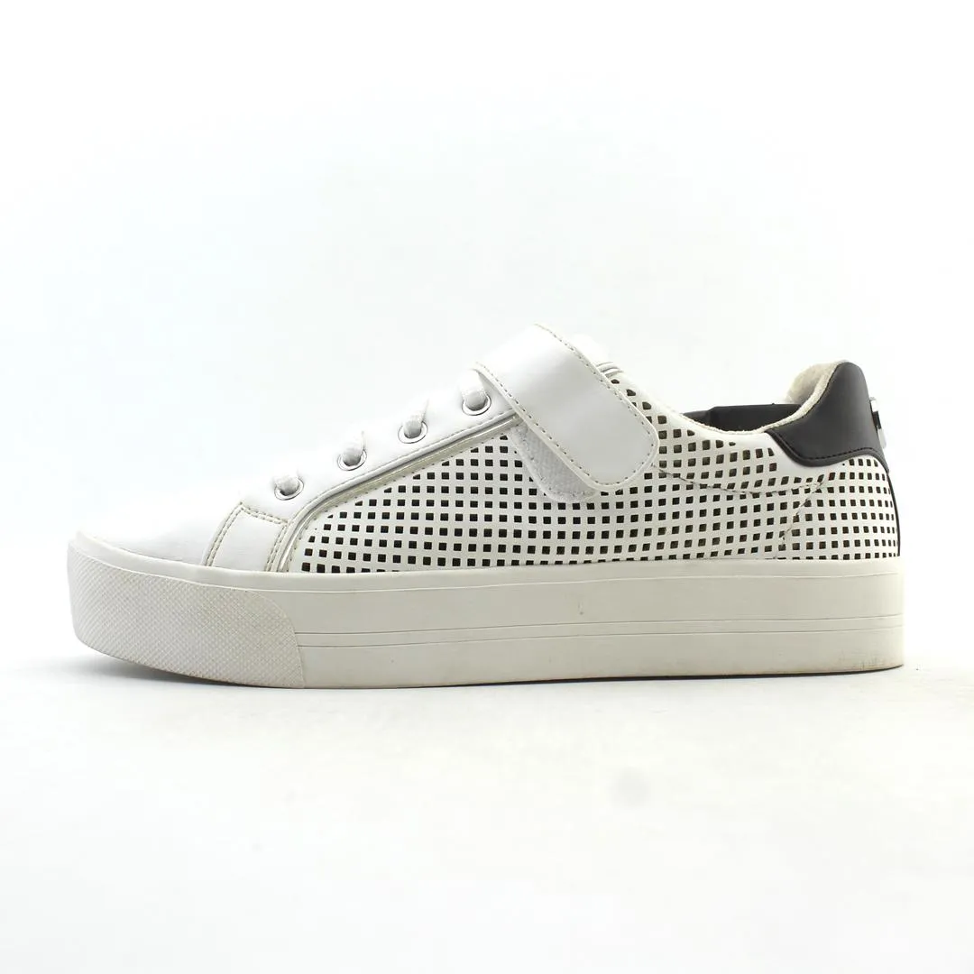 GUESS  DARINA PLATFORM