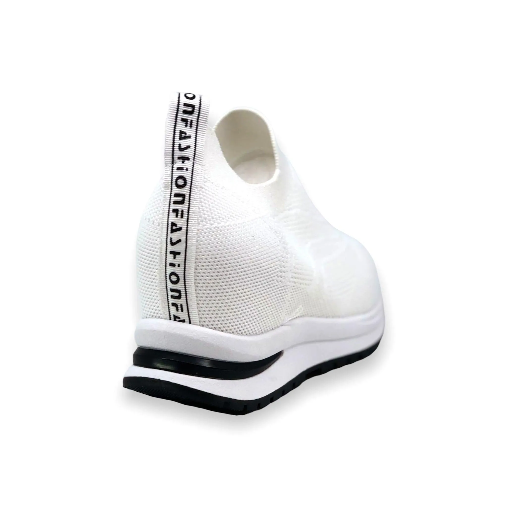 Hidden Heels Sneaker