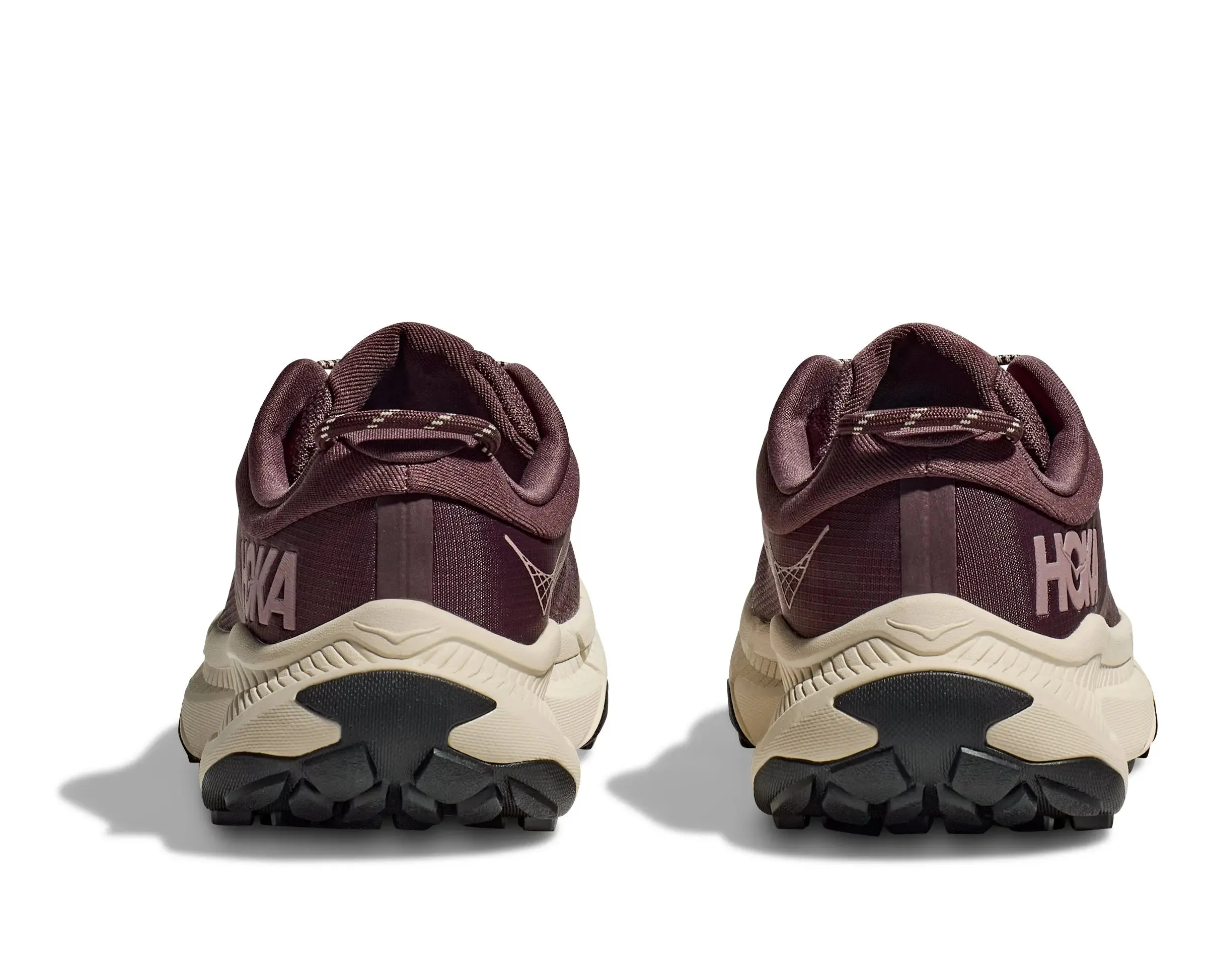 Hoka Women’s Transport – Performance Meets City Style