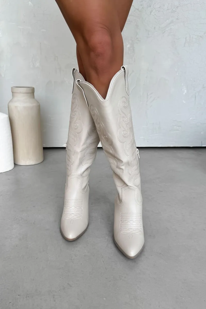 IOWA Western Cowboy Boots - Cream PU