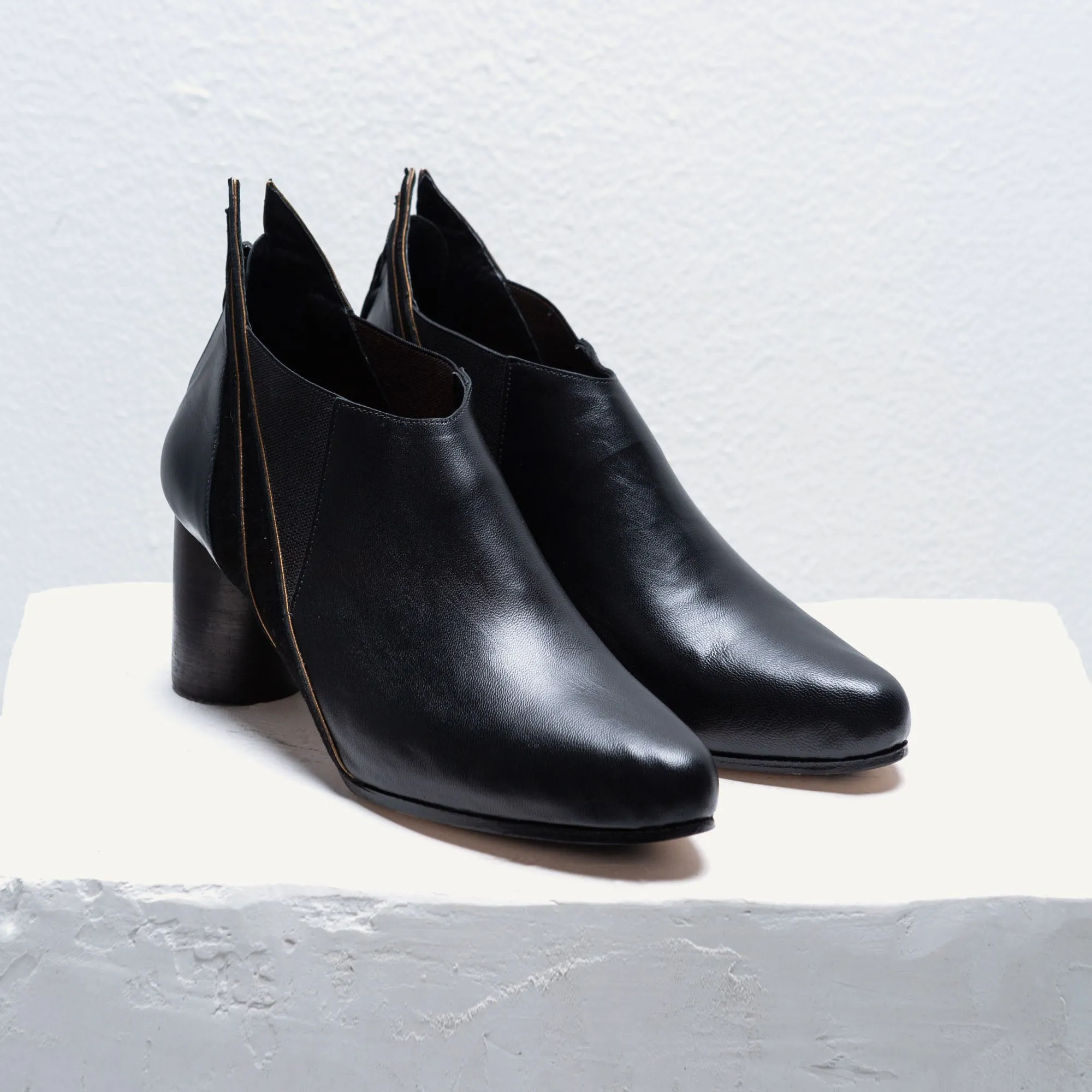 Manu Black Heel Ankle Boots
