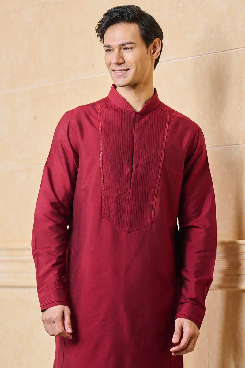 Maroon Kurta Set With Textured Front Yoke