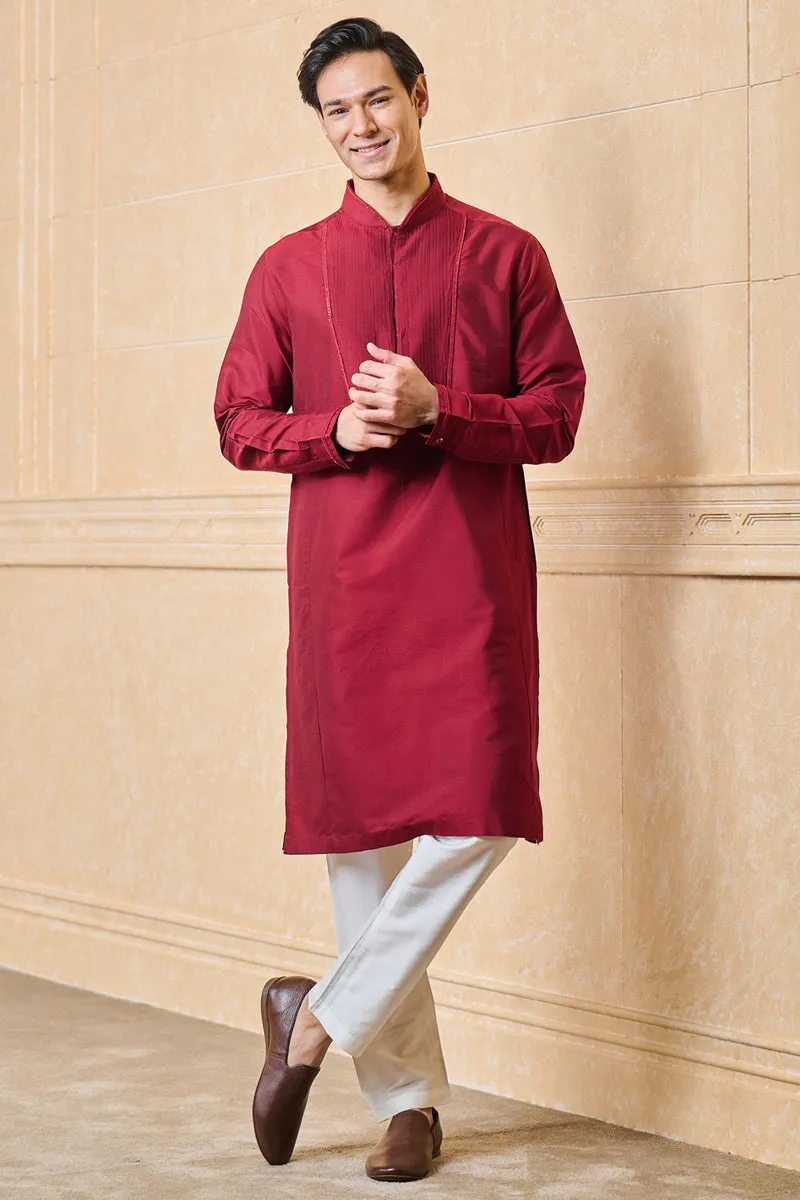 Maroon Kurta Set With Textured Front Yoke