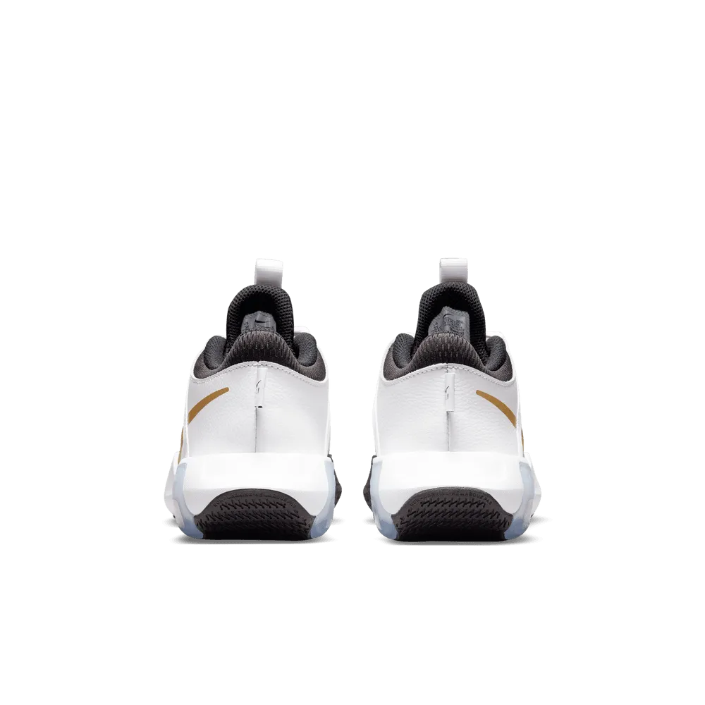 Nike Air Zoom Crossover Older Kids' Basketball Shoes 'White/Black/Gold'