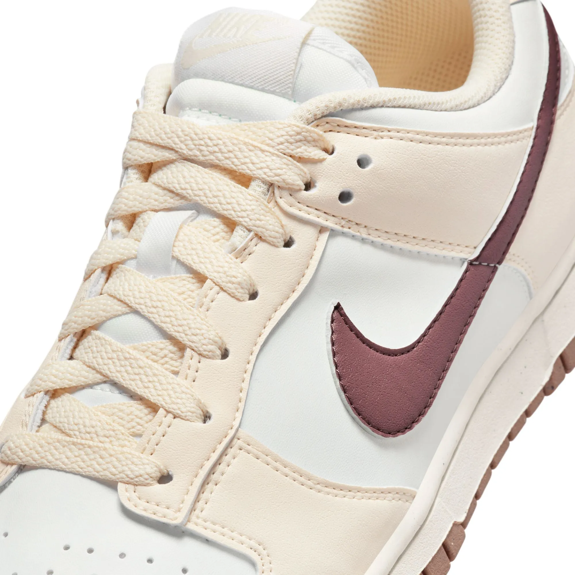 Nike - W Dunk Low