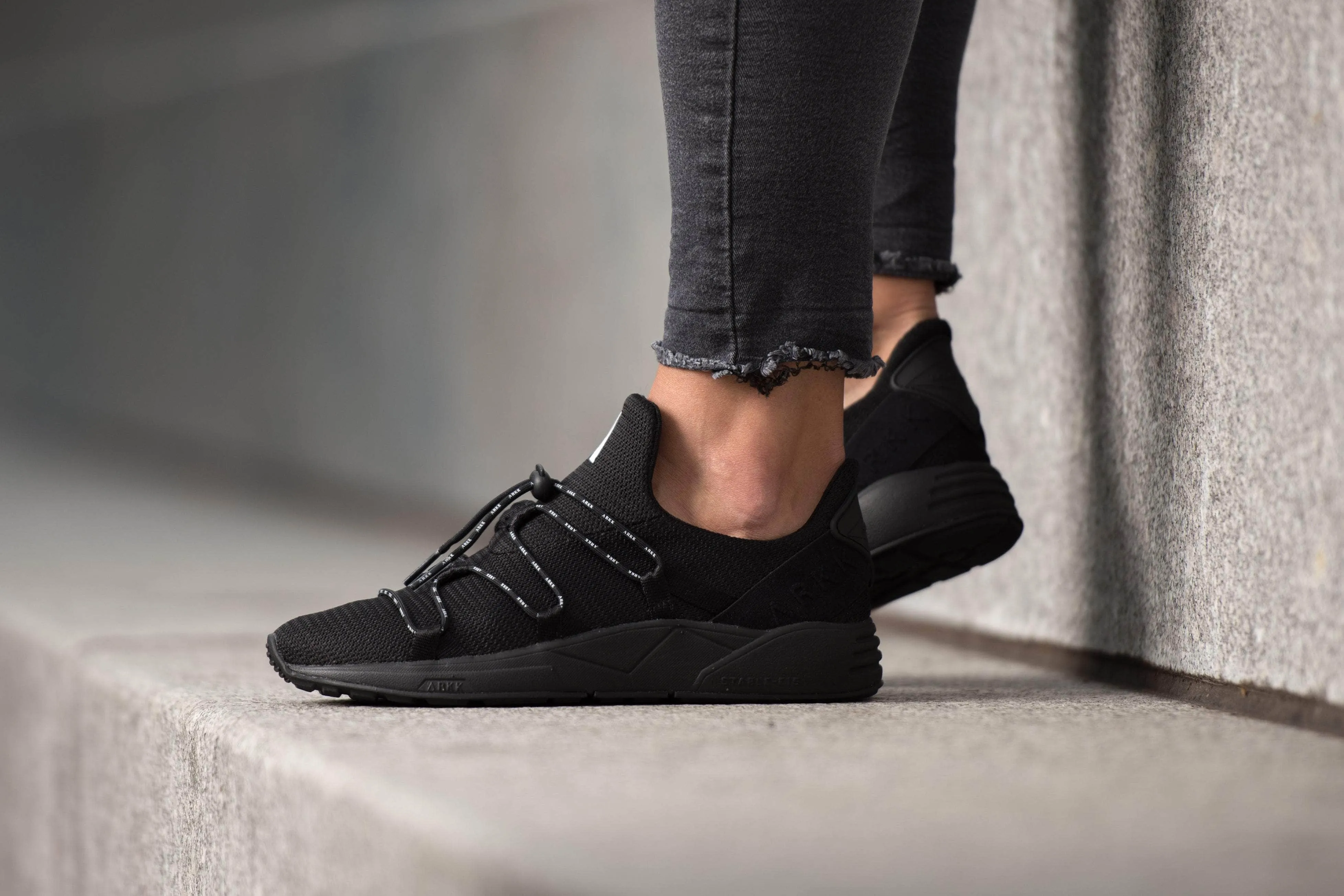 Scorpitex S-E15 Black - Women