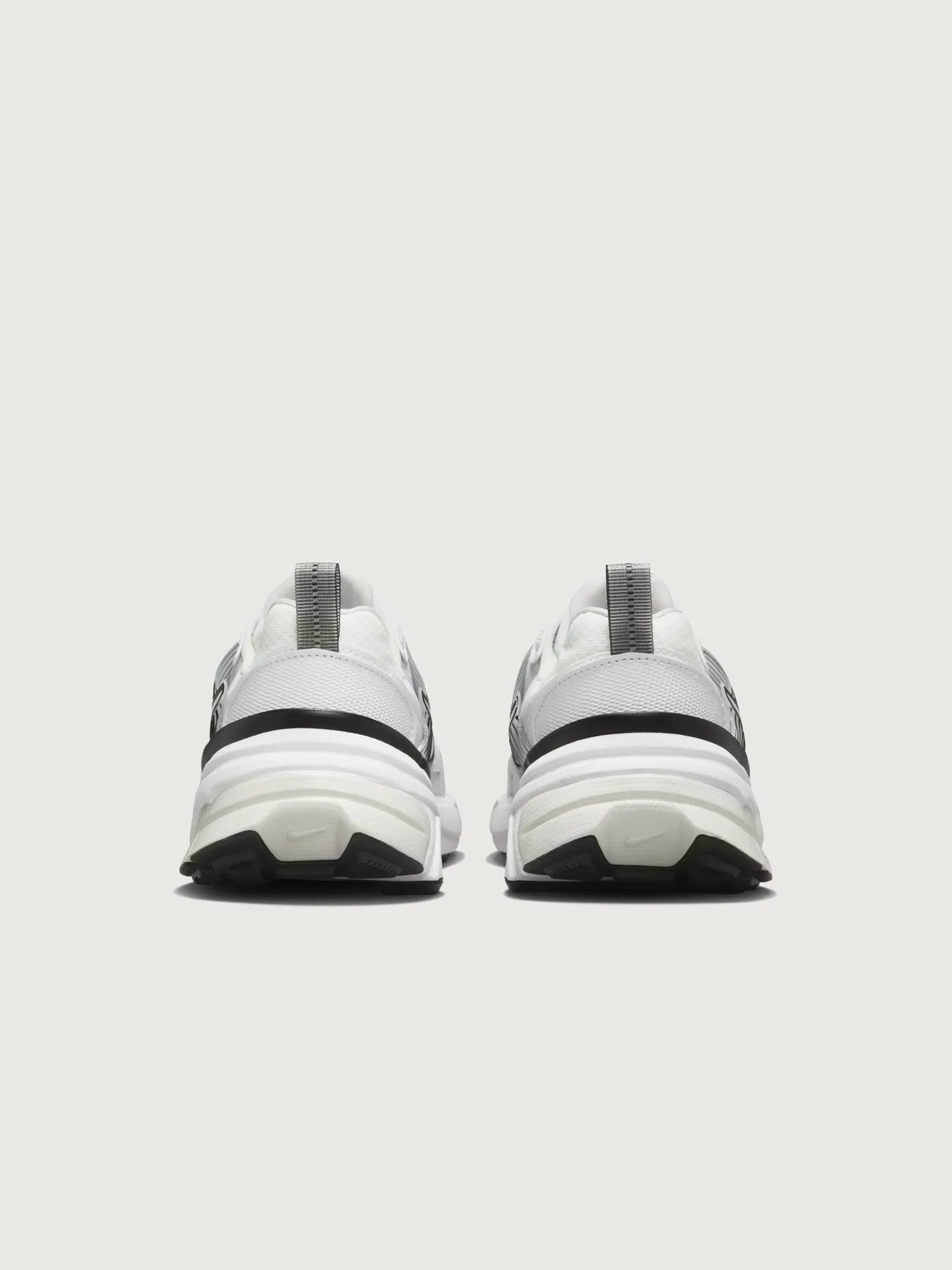 W Nike V2K Run - White/White-Platinum Tint-Summit White-Black