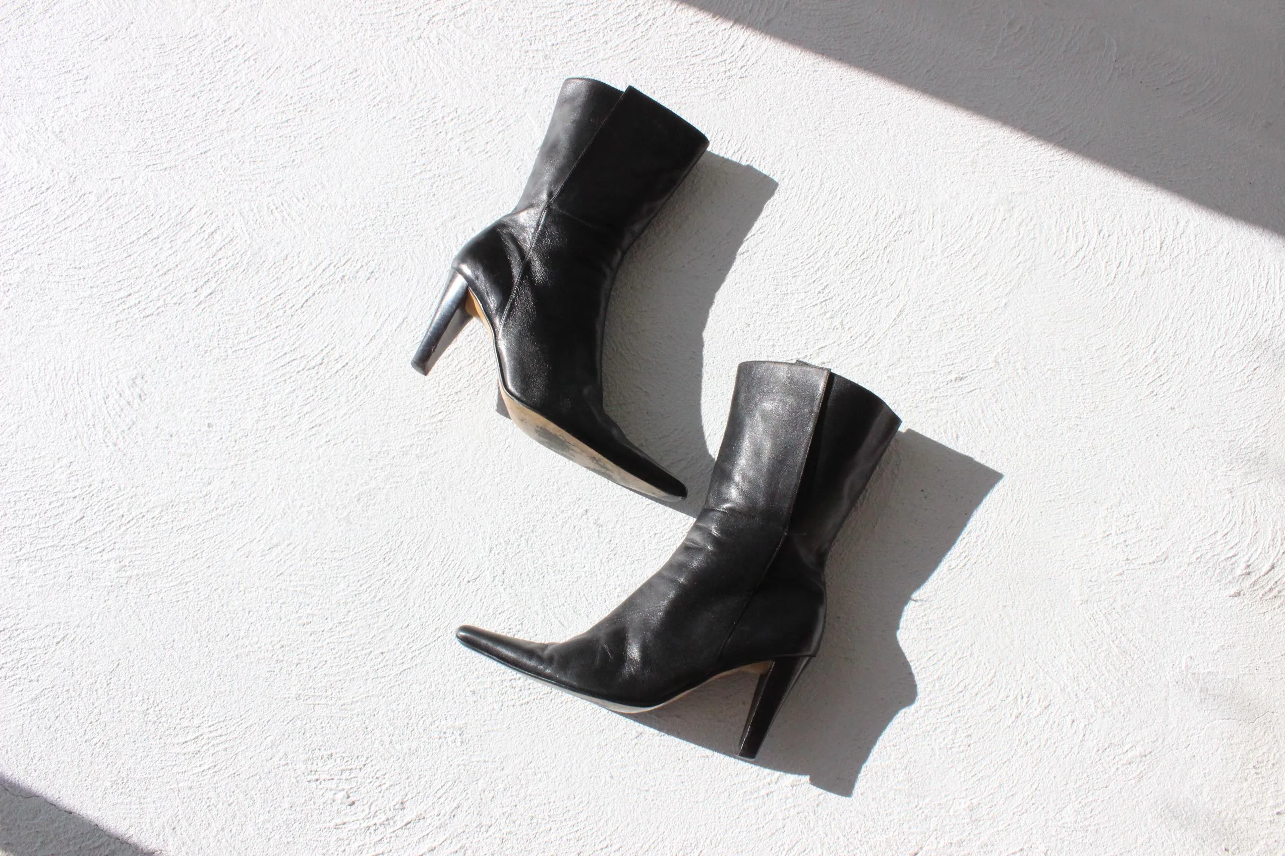 Y2K Leather Pointed Toe Boots by 'Urban Soul' ~ Euro 39