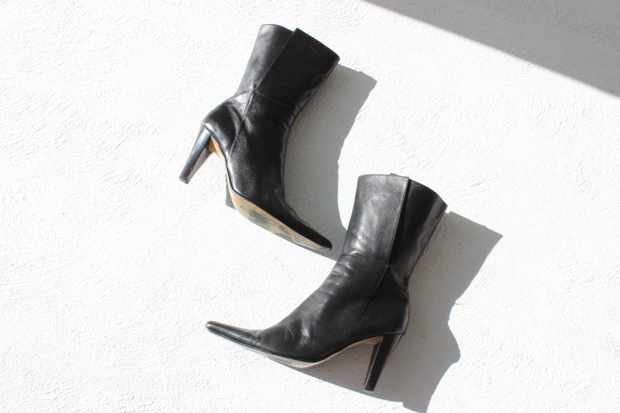 Y2K Leather Pointed Toe Boots by 'Urban Soul' ~ Euro 39